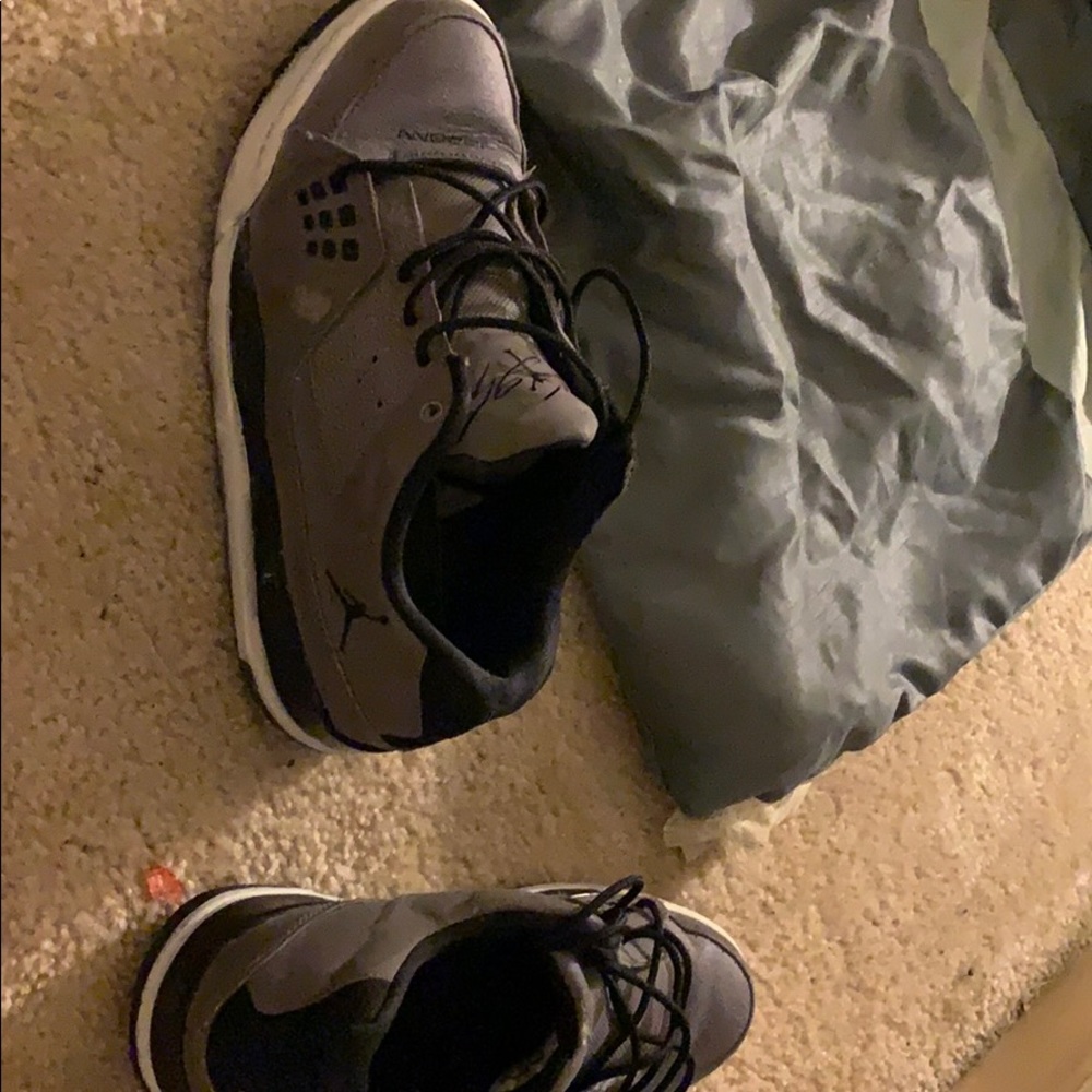 Jordan’s Size 9